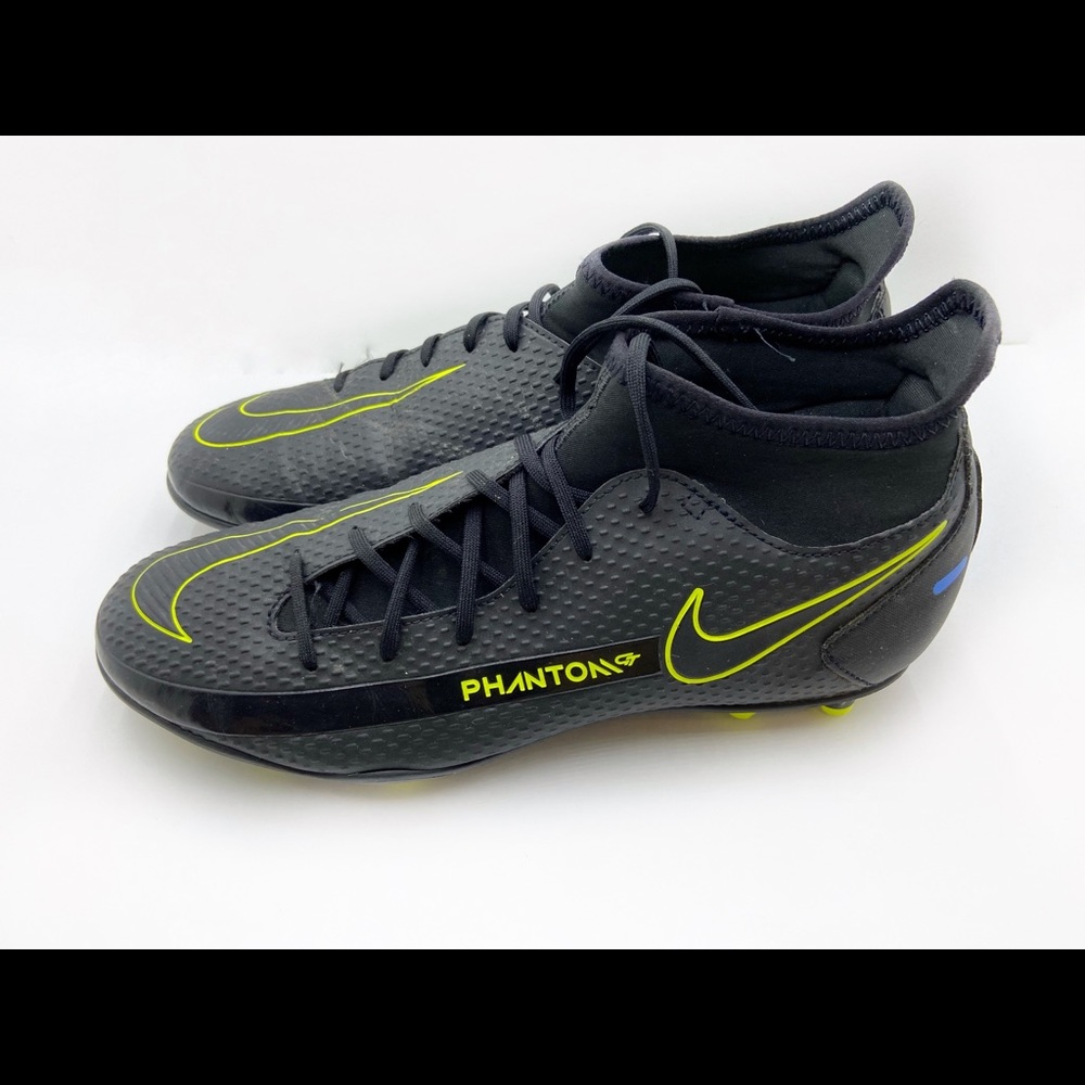 Nike Phantom Black and Green 8.5